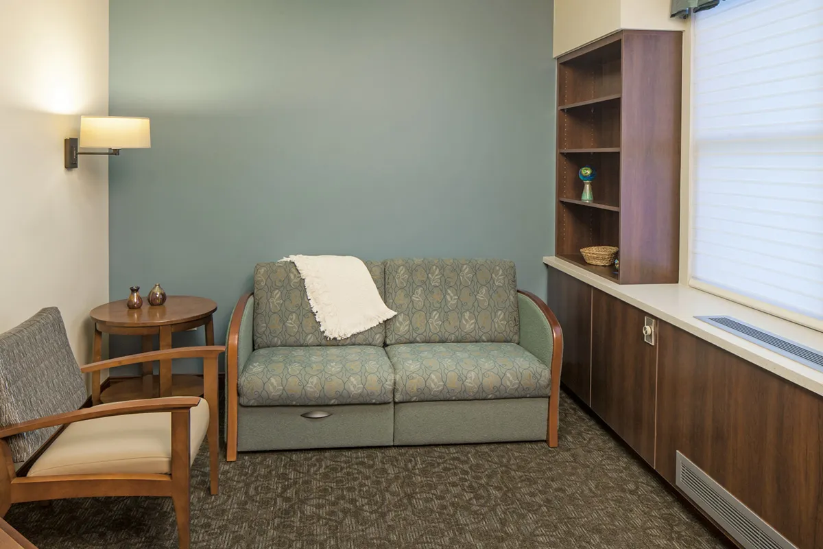 Hospice suites provide spacious rooms for loved ones to stay overnight.