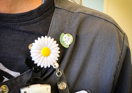 A Love for Daisies: Methodist Nurse Spreads Cheer by 'Looking for
