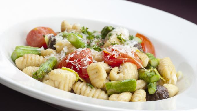 image of vegetable pasta dish