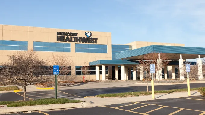 Photo of the Methodist HealthWest building in Omaha, NE.
