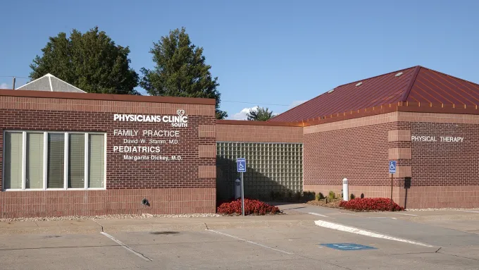 Photo of Methodist Physicians Clinic in South Omaha, NE.