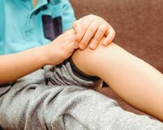 Child knee pain