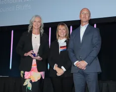 Jennie Edmundson’s Tracie Kerns honored with Iowa Hospital Association’s Hospital Hero Award