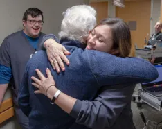 Image for post: Cancer Patient Experiences 'The Meaning of Care' Through Ice-Cold Cokes 