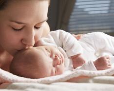 Image for post: 4 Tips for Returning to Work after Maternity Leave