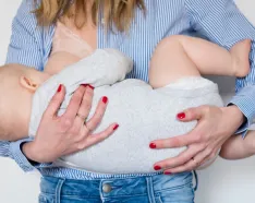 Image for post: Breastfeeding Mamas, Know Your Rights