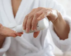 Image for post: Caring for Your Skin During Cancer Treatment