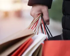 Image for post: Avoiding the Stress (and Germs) of Holiday Shopping