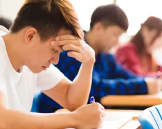 Image for post: Helping Your Teenager's Headaches