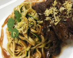 Image for post: Healthy Recipe: Flank Steak Strips and Zucchini Noodles