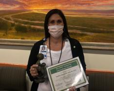 Image for post: 'Nobody That Deserves it More': Methodist Surgical Oncology Nurse Recognized With The DAISY Award