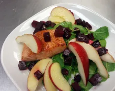 Image for post: Healthy Recipe: Autumn Salmon Salad