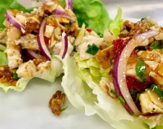 Image for post: Healthy Recipe: Spicy Asian Chicken Salad Lettuce Wraps    