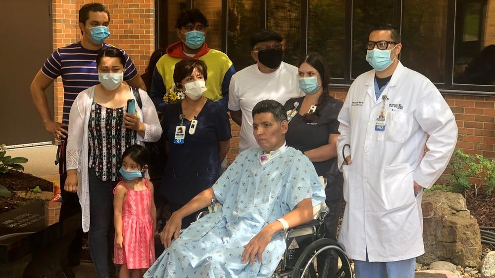 Iowa Man Leaves Methodist Jennie Edmundson Hospital After Long Struggle With COVID-19