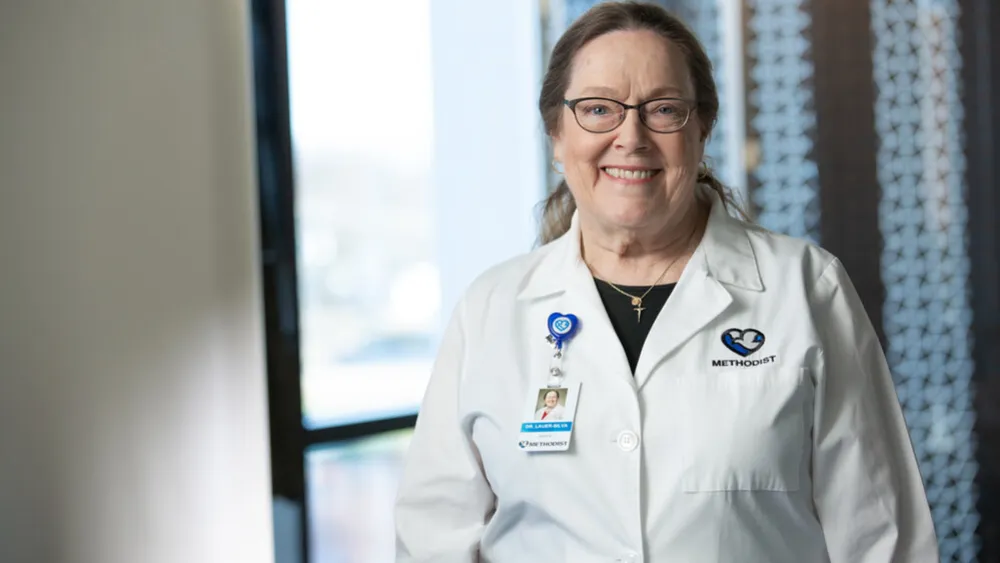 Dr. Karen Lauer-Silva