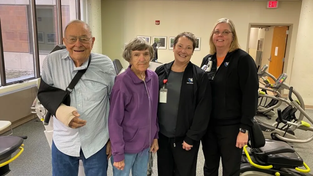 Paul and Armo Jo Allen with pulmonary rehab staff
