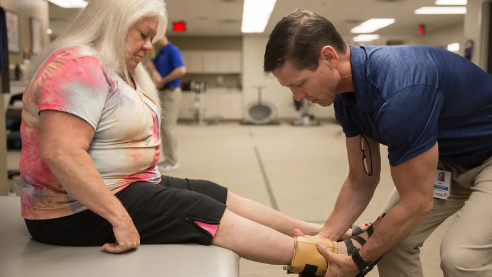 Image for post: Customized Care for Advanced Orthopedic Healing