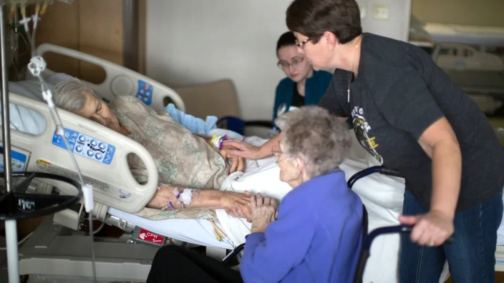 Image for post: Love Story Serenaded at Methodist Hospital