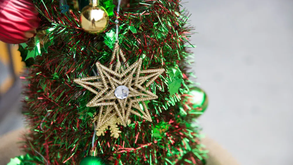 Image for post: Making Things Merry and Bright