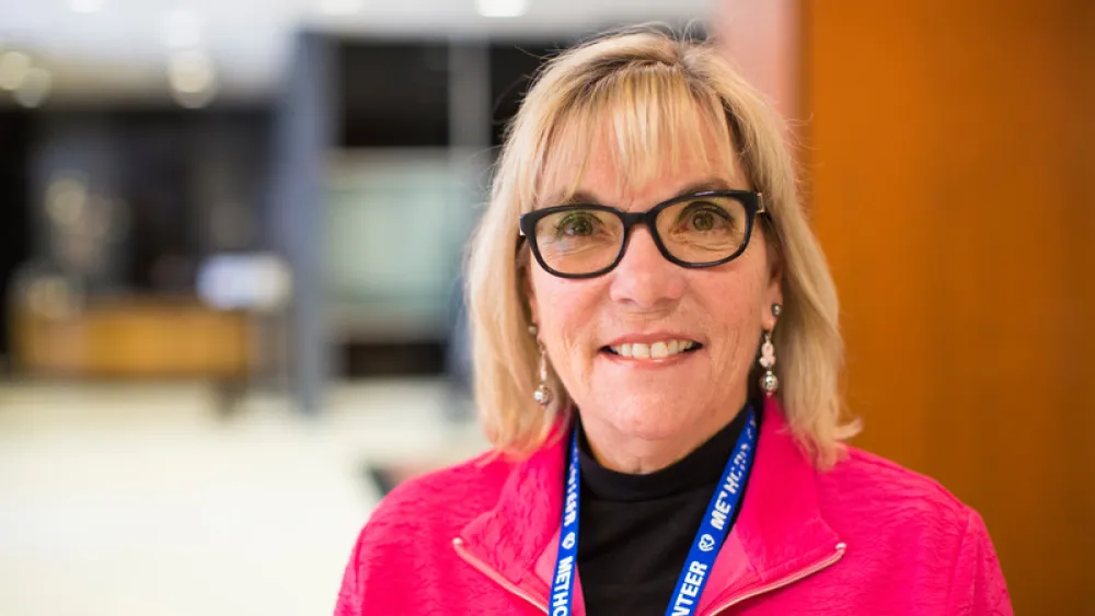 Image for post: Volunteering Helps Others and Your Own Health