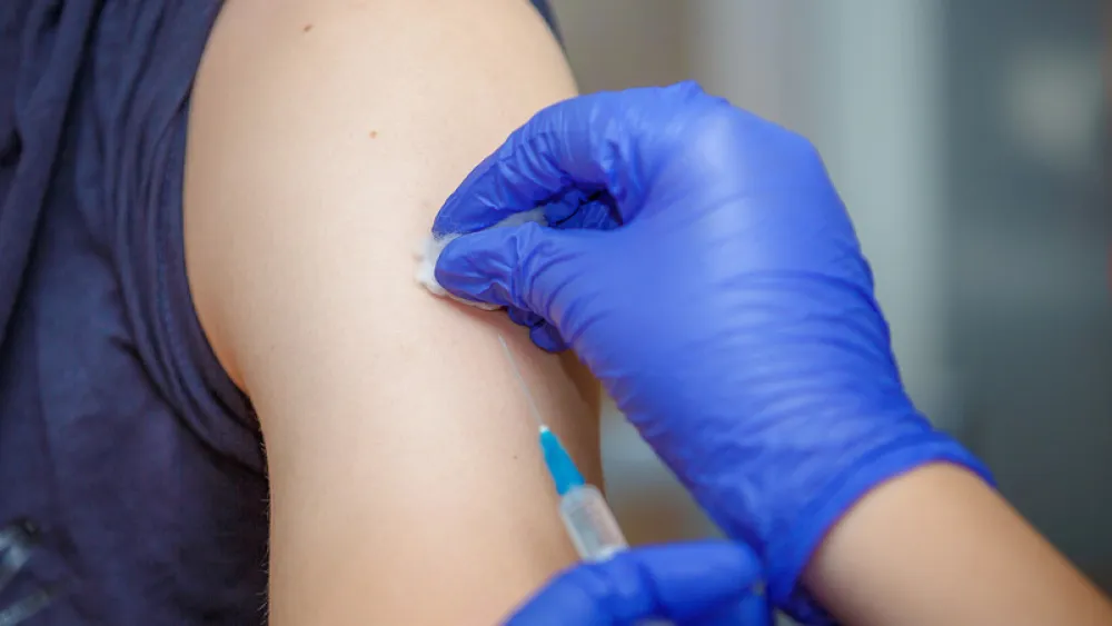 Image for post: 10 Flu Vaccine Myths Busted