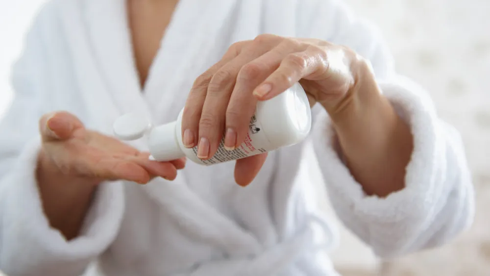 Image for post: Caring for Your Skin During Cancer Treatment