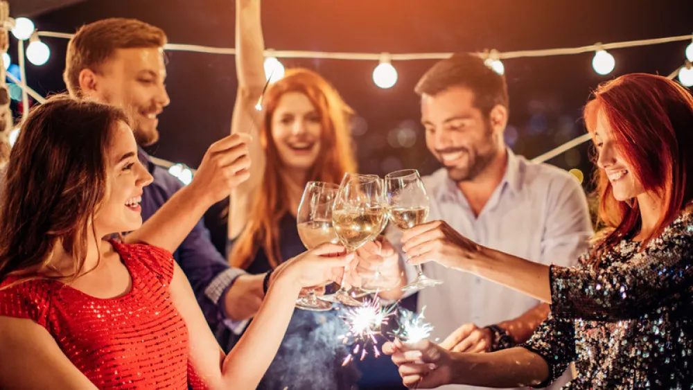 Image for post: What That New Year's Drink Means for Your Diet