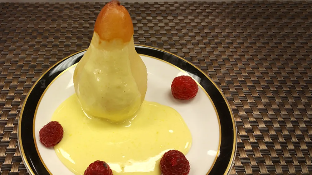 Image for post: Healthy Recipe: Baked Pear with Sabayon and Sauternes