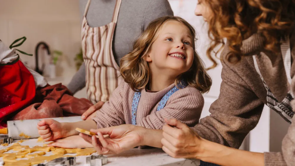 Image for post: Don't Be a Scrooge: How to Make the Holidays Fun for Your Family in 2020