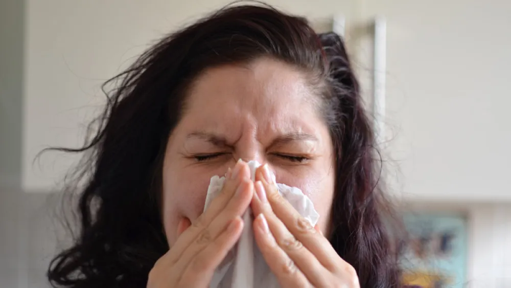 Image for post: Is It COVID-19, the Flu or the Common Cold? How to Tell and When to Act 