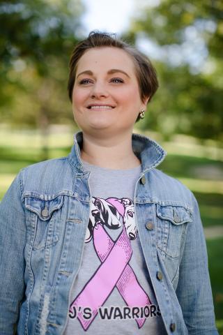 Faces of Hope - Breast Cancer Survivor Julia Laursen
