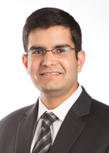 Photo of Aru Panwar, MD