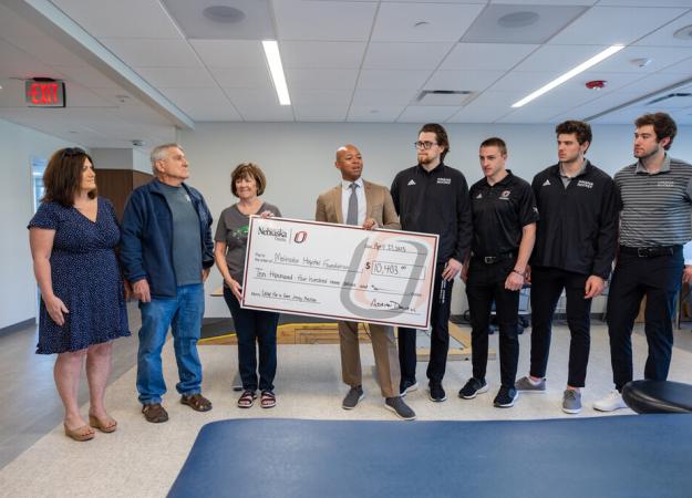 UNO Hockey Leap-for-a-Cure Donation 