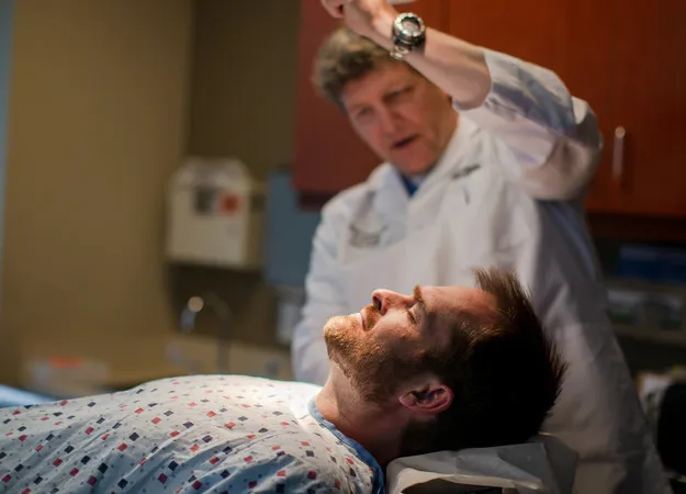 Image for post: Everybody Needs Somebody Watching Their Back