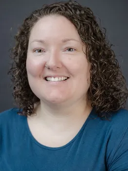 Photo of Heather Dearinger, a counselor with the Methodist Hospital Community Counseling Program